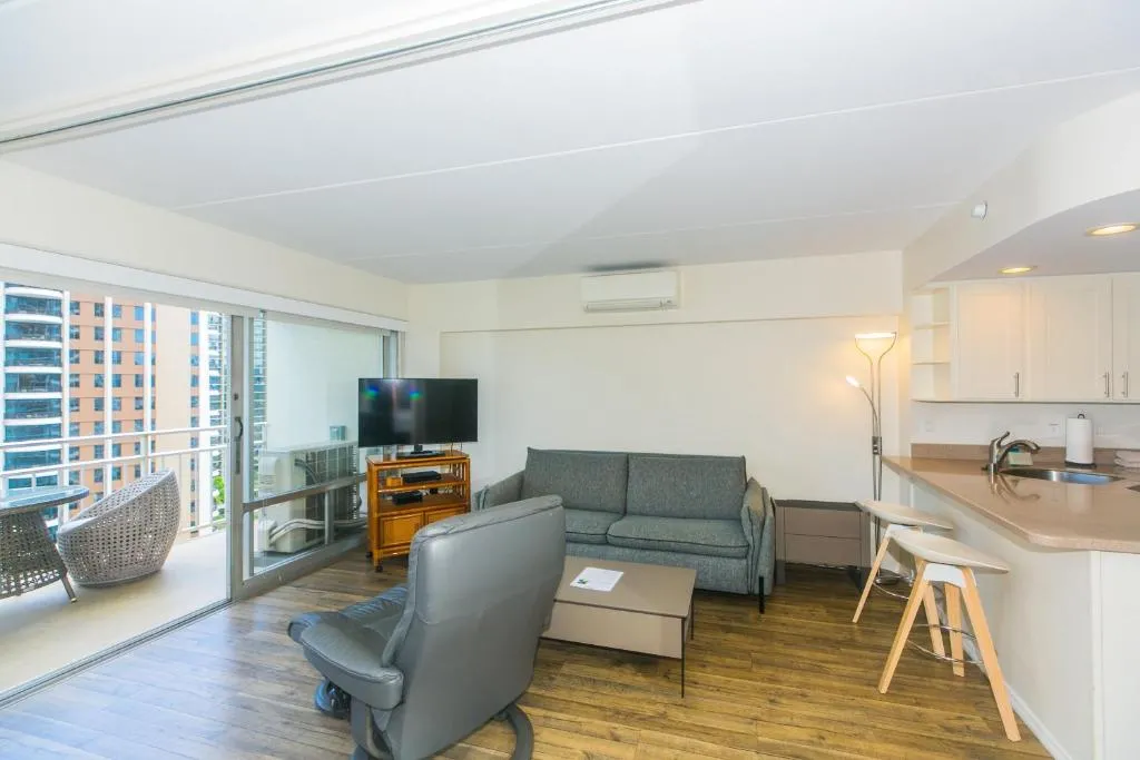 Image of Ilikai Tower 1340 Lagoon View 1BR
