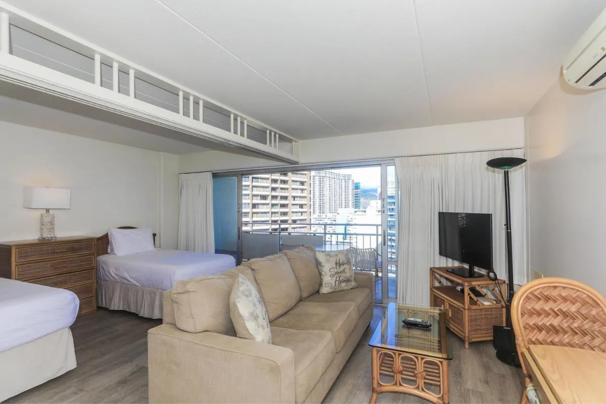 Image 5 of Ilikai Tower 1403 City View 1BR