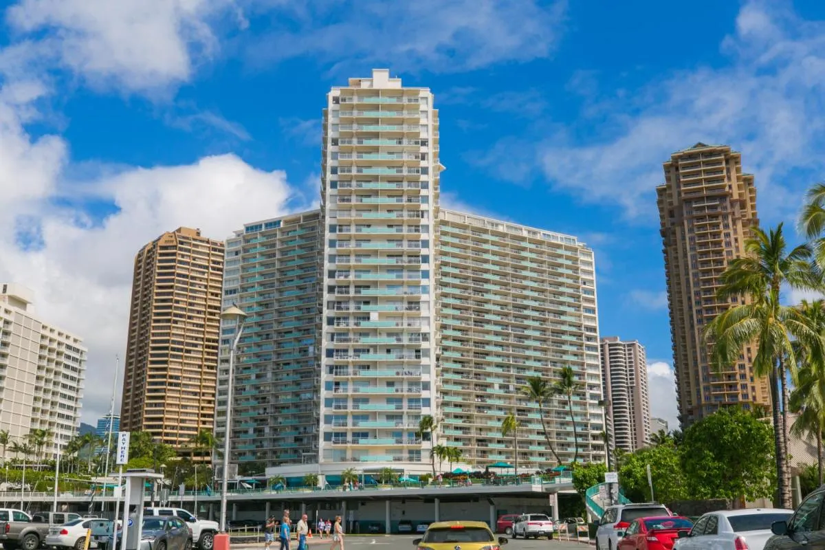 Image 6 of Ilikai Tower 1421 City View 1BR