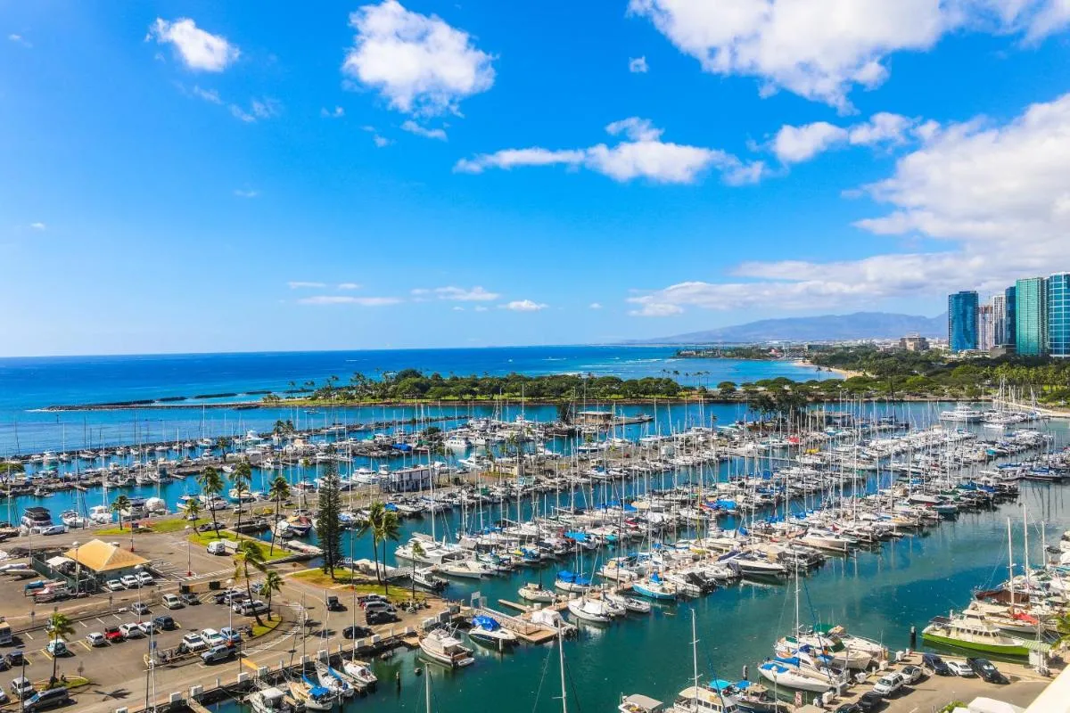Image 1 of Ilikai Tower 1533 Yacht Harbor View 1BR