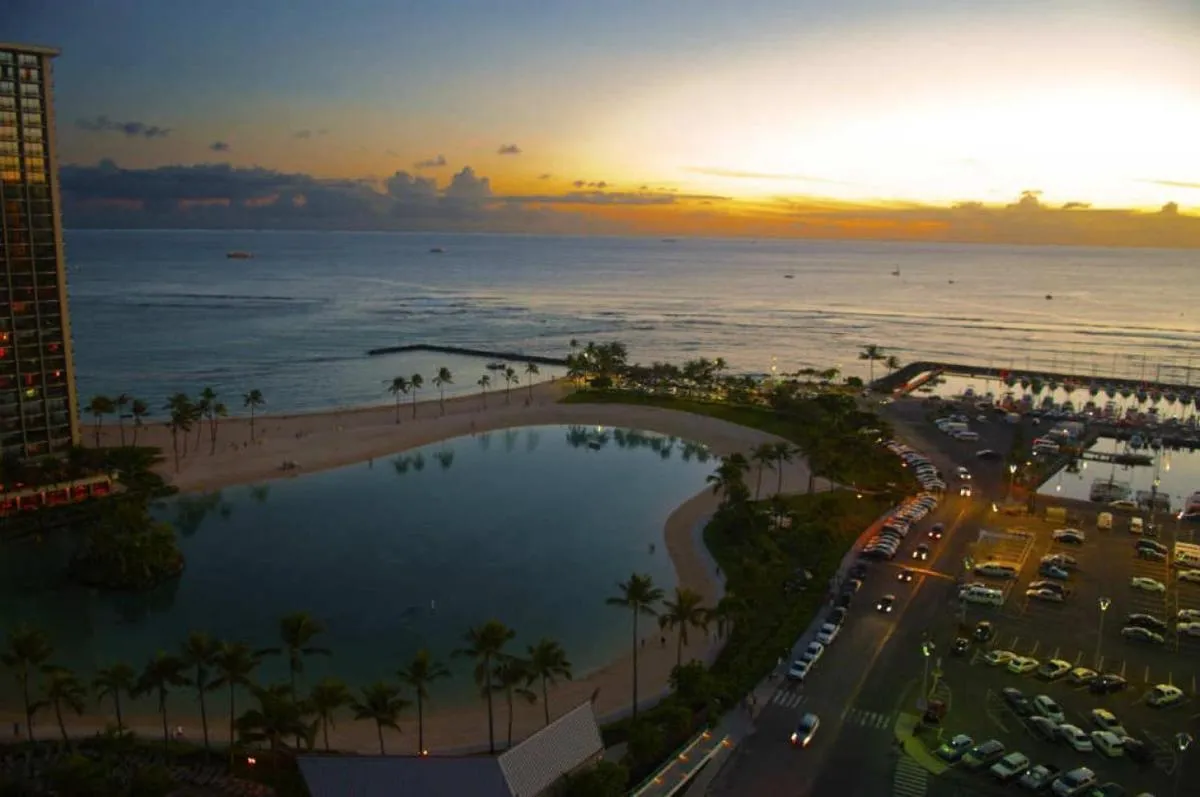Image 1 of Ilikai Tower 1843 Yacht Harbor View 2BR