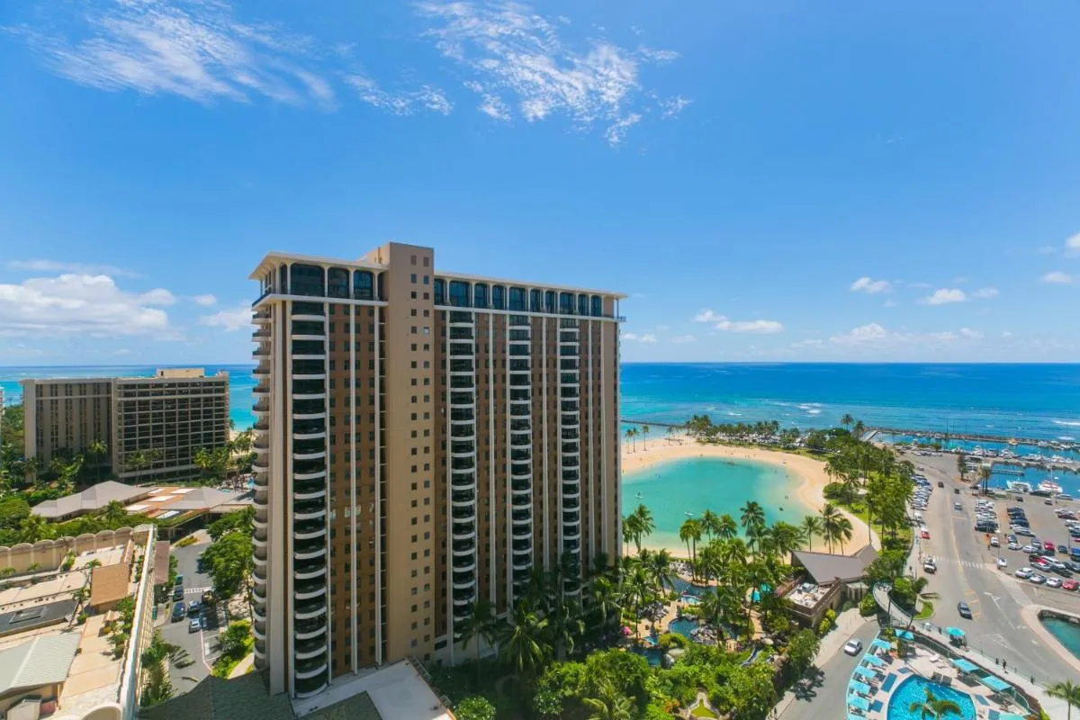 Image 3 of Ilikai Tower 1918 Lagoon View 1BR
