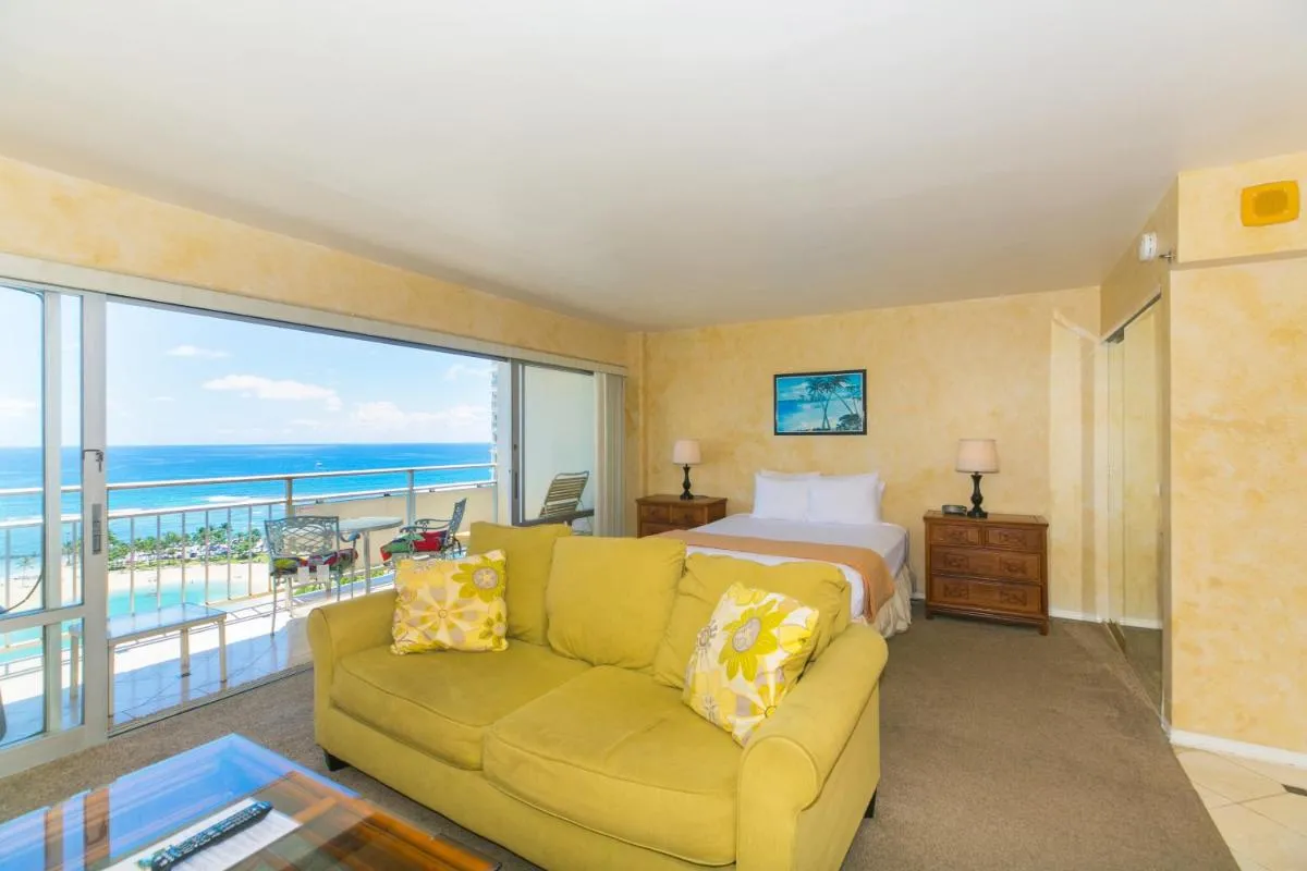Image 5 of Ilikai Tower 1918 Lagoon View 1BR
