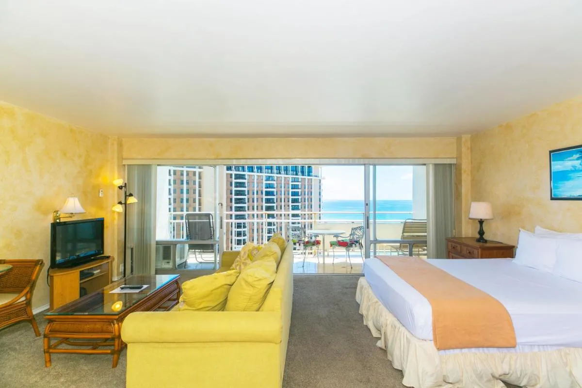 Image 6 of Ilikai Tower 1918 Lagoon View 1BR