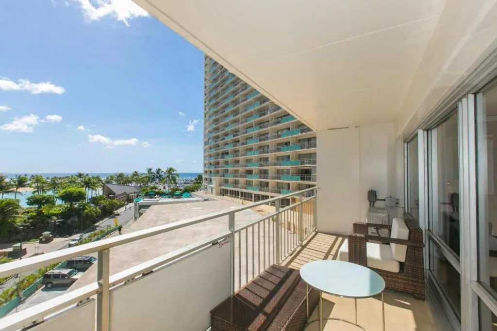 Image of Ilikai Tower 420 Lagoon View 1BR