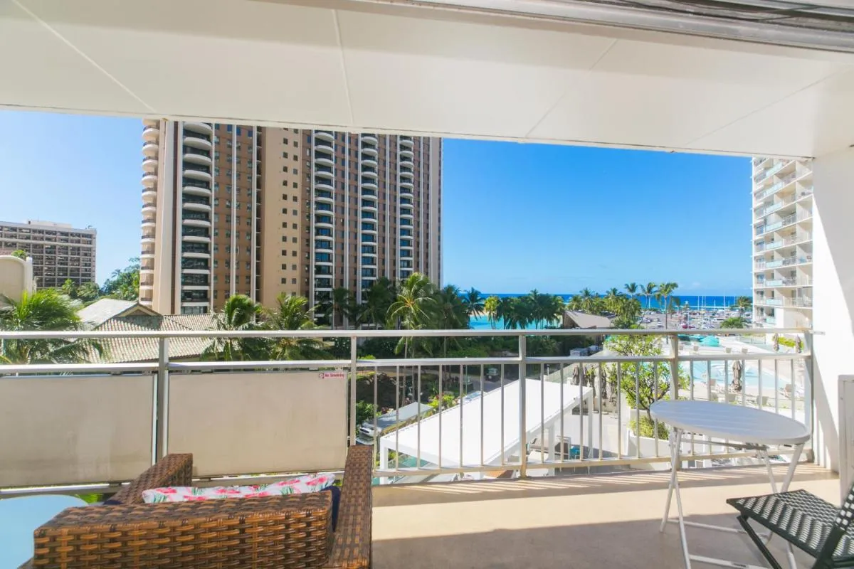 Image 3 of Ilikai Tower 420 Lagoon View 1BR