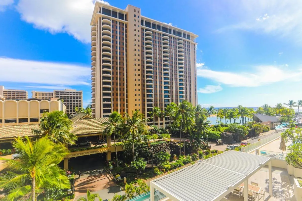 Image 5 of Ilikai Tower 420 Lagoon View 1BR