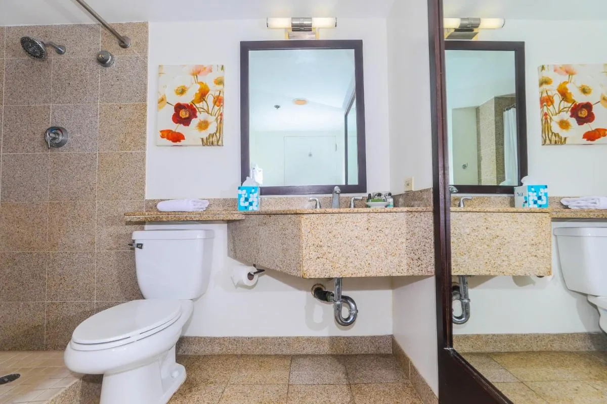 Image 6 of Ilikai Tower 420 Lagoon View 1BR