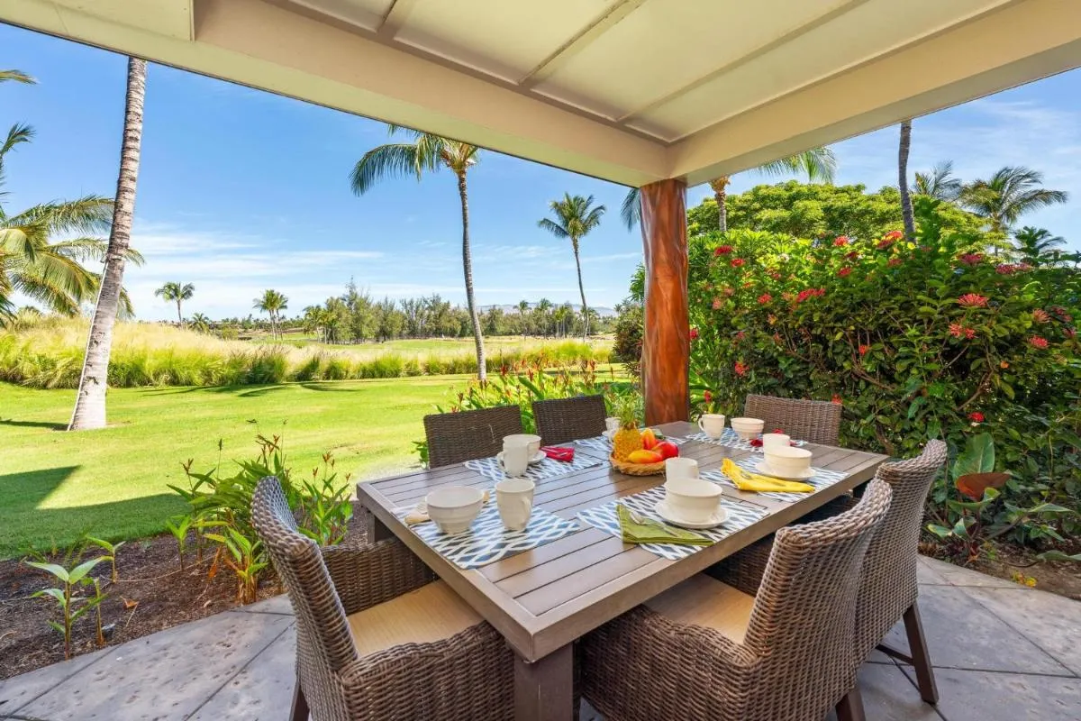 Image 1 of Includes Beach Gear G3 Waikoloa Beach Villas