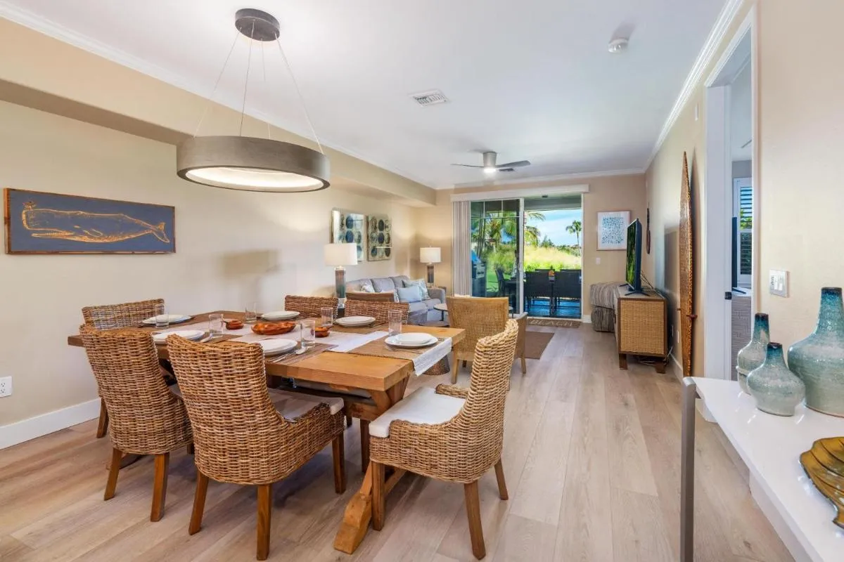 Image 6 of Includes Beach Gear G3 Waikoloa Beach Villas