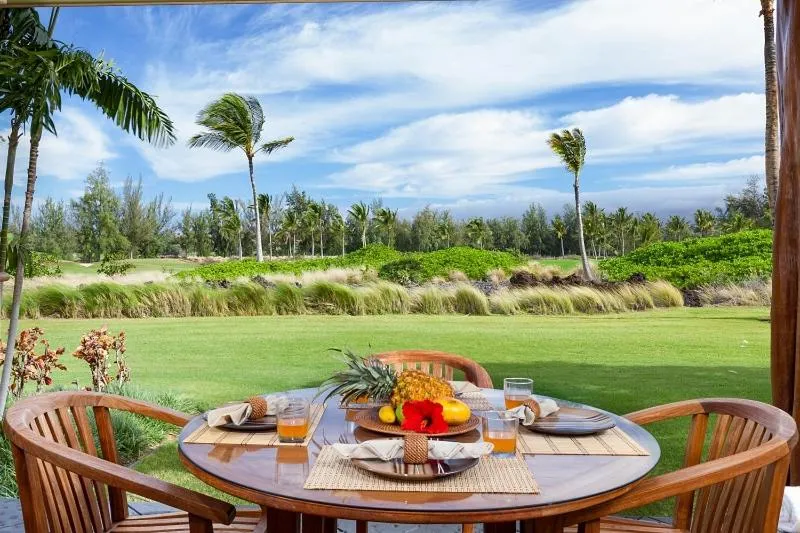 Image 4 of Includes Beach Gear I3 Waikoloa Beach Villas