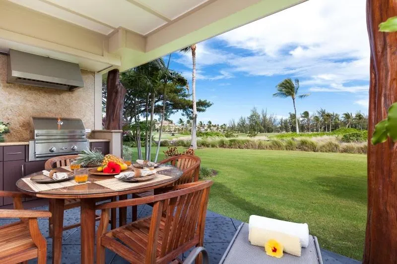 Image 3 of Includes Beach Gear I3 Waikoloa Beach Villas