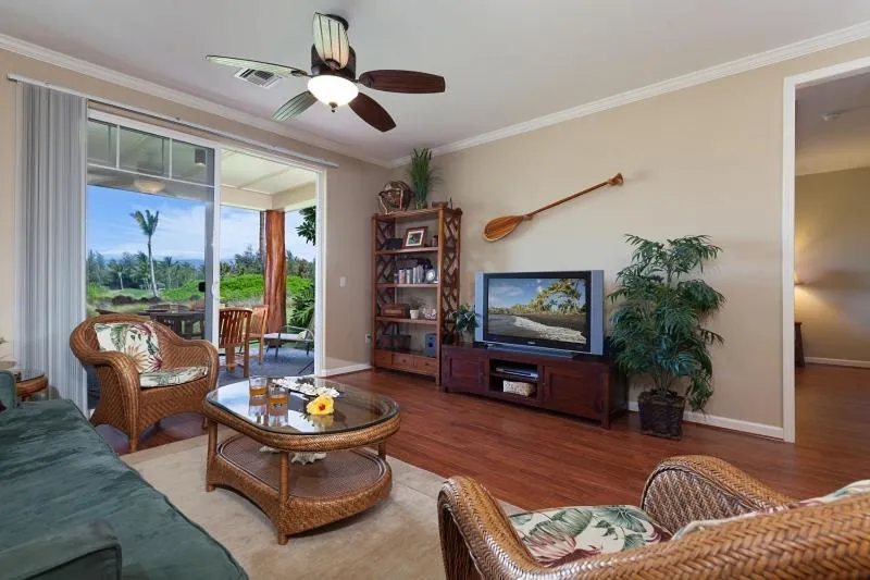 Image 1 of Includes Beach Gear I3 Waikoloa Beach Villas