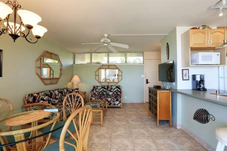 Image 3 of KAMAOLE NALU, #204 condo