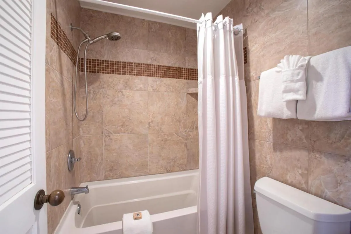 Image 4 of KBM Resorts: Grand Champions GCH-120 Remodeled Bdm Villa in Heart of Wailea Includes Rental Car