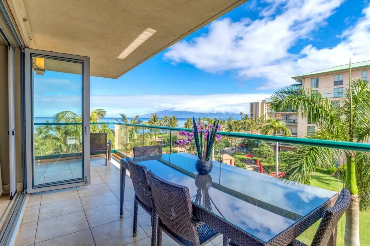 Image 3 of KBM Resorts: Honua Kai Hokulani HKH-409 Remodeled Ocean View Includes Rental Car