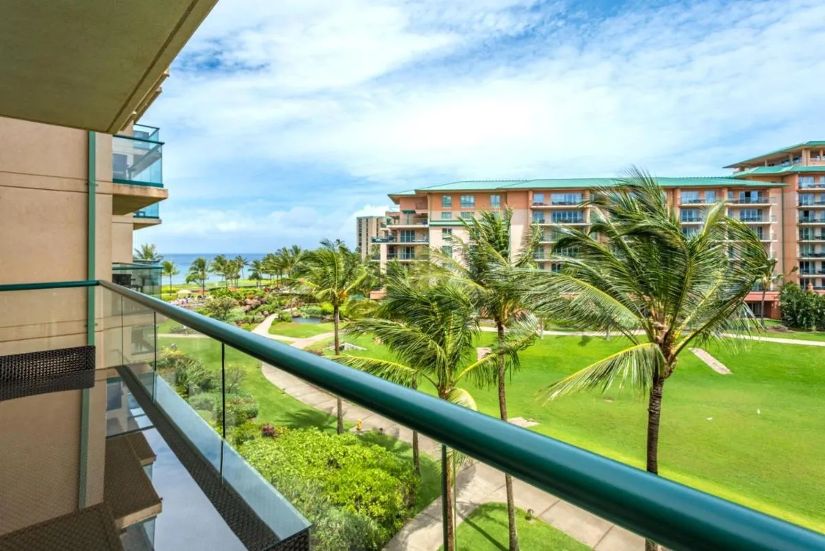 Image 1 of KBM Resorts: Honua Kai Hokulani HKH-442 Ocean View Upgraded Includes Rental Car