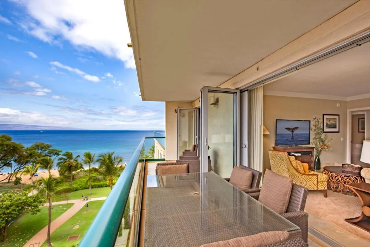 Image 1 of KBM Resorts: Honua Kai Hokulani HKH-504 Deluxe Ocean View Beach Gear Includes Rental Car