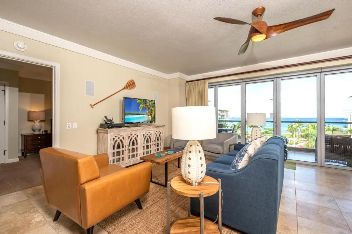 Image 6 of KBM Resorts: Honua Kai Hokulani HKH-529 Beautifully Upgraded Ocean Views Includes Rental Car