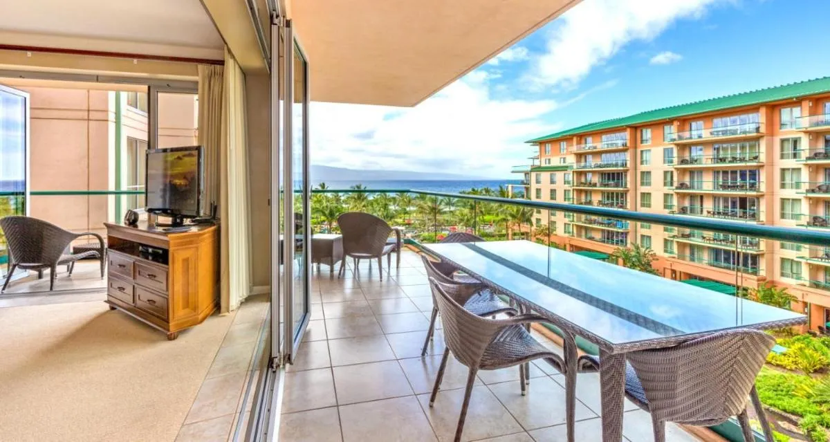 Image 4 of KBM Resorts: Honua Kai Konea HKK-513 Large Wrap Around Lanai Ocean View Includes Rental Car