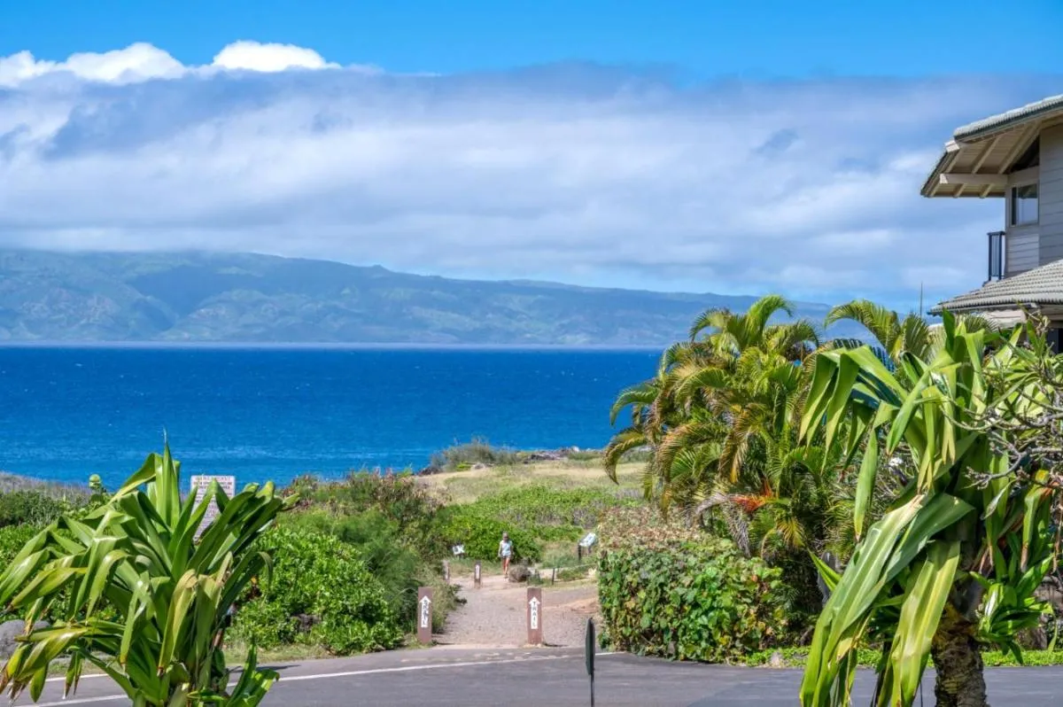 Image 5 of KBM Resorts: Kapalua Bay Villa KBV-37B3 Beautifully Remodeled Ocean View Includes Rental Car