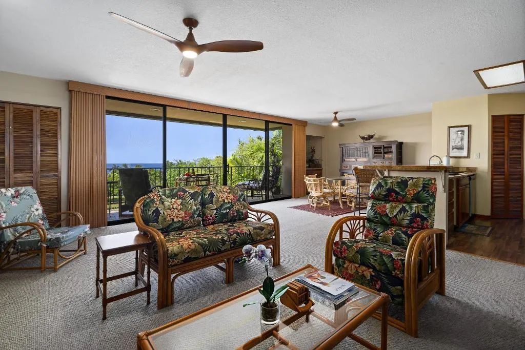 Image of Kahalu’u Bay Villas #204 condo