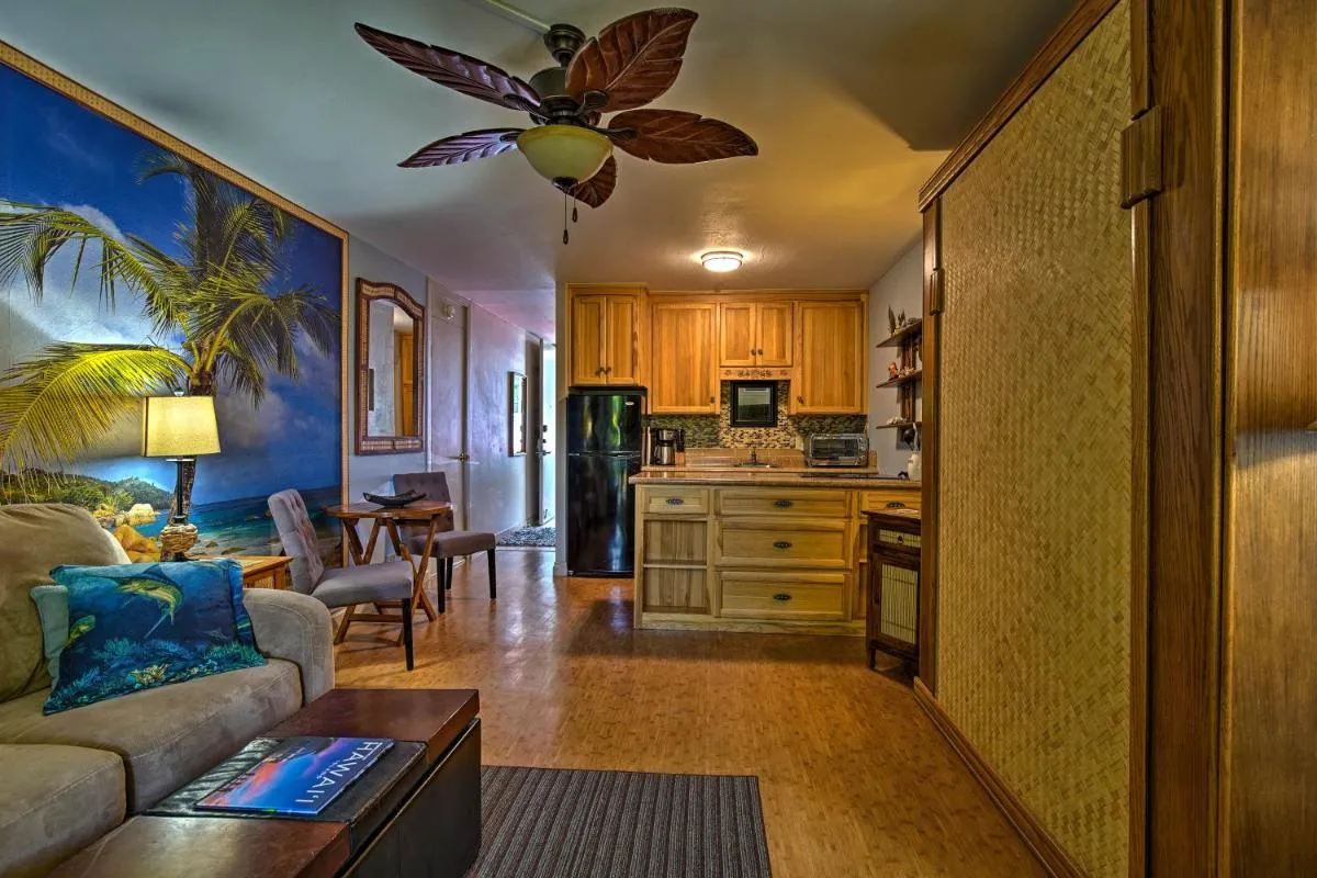 Image 6 of Kailua Studio with Pool Access and Garden Views!