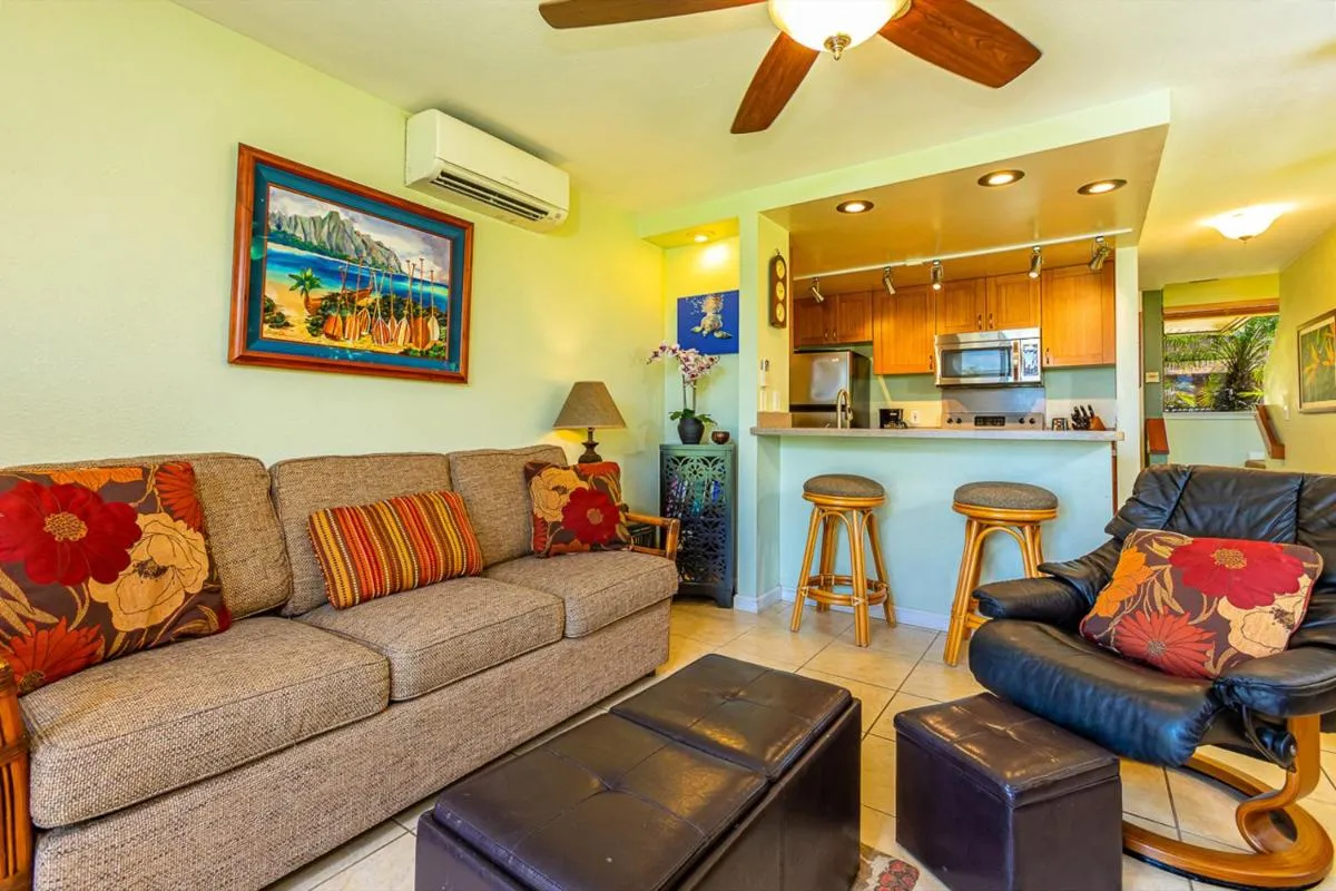 Image 2 of Kamaole Beach Club C109