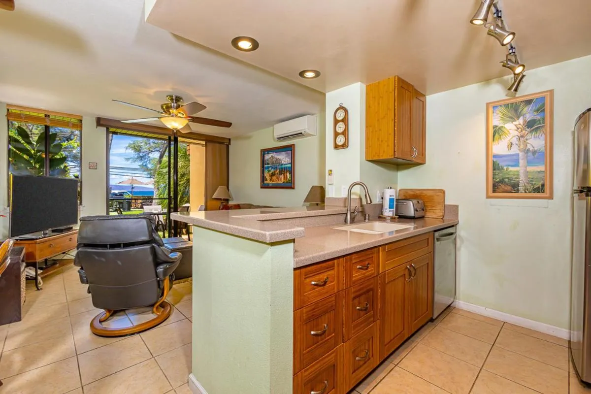 Image 5 of Kamaole Beach Club C109