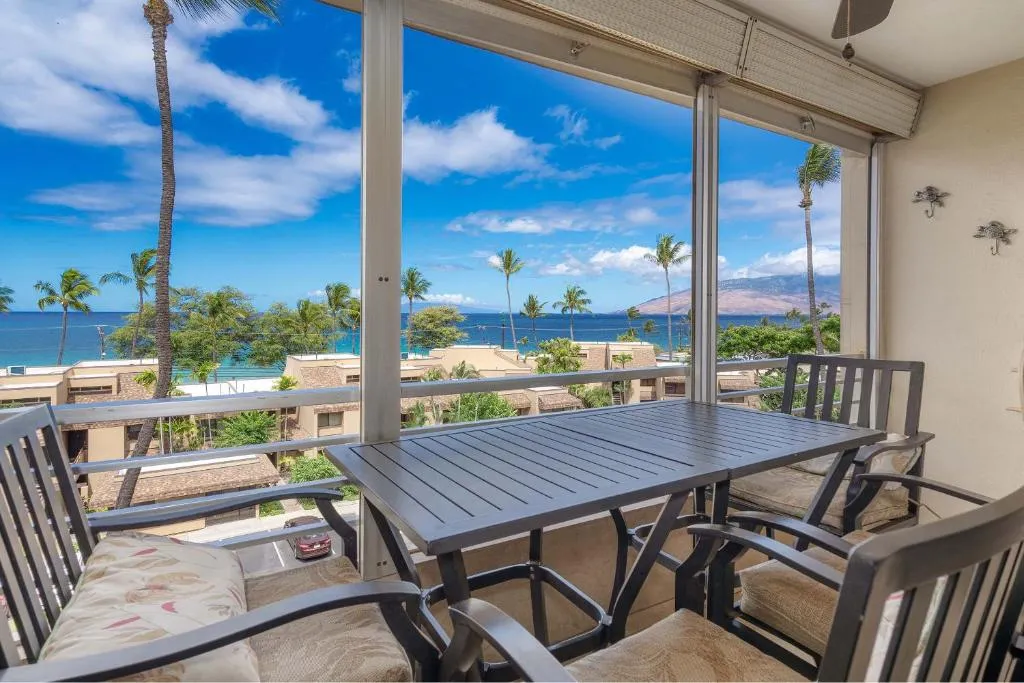 Image of Kamaole Beach Royale 404 – Panoramic Ocean Views