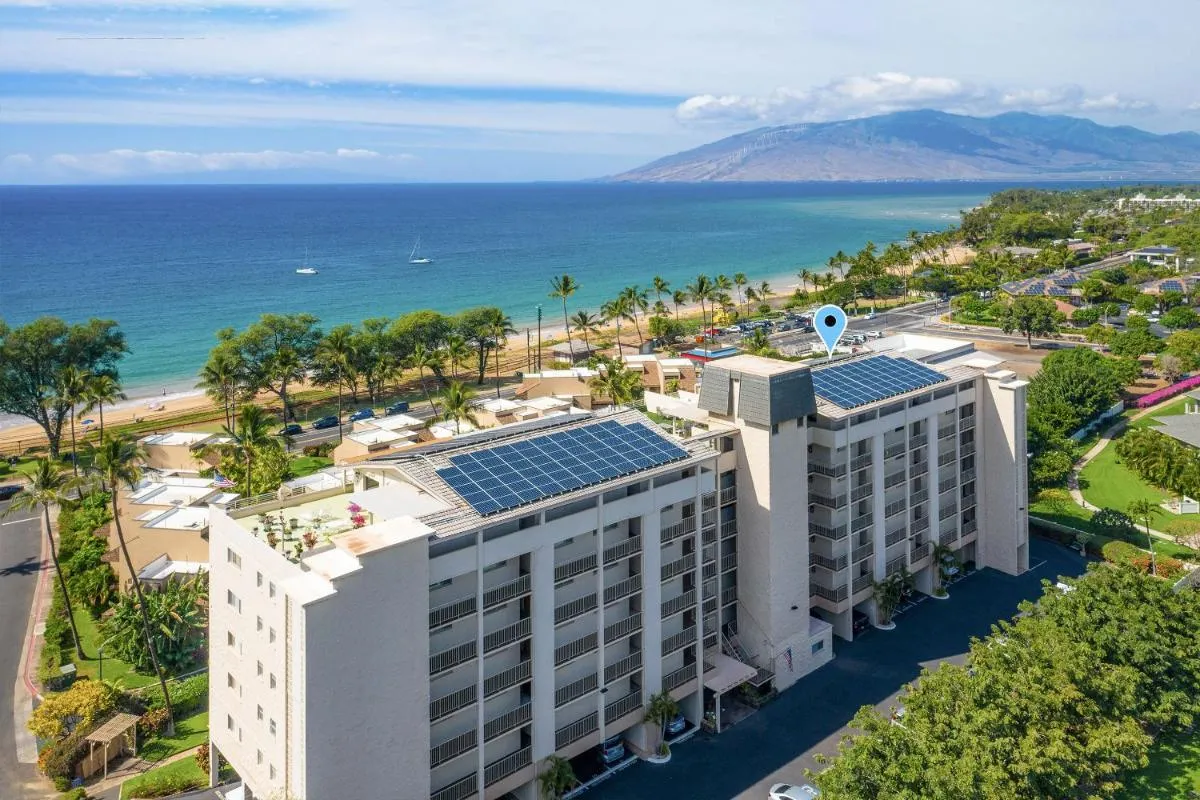 Image 4 of Kamaole Beach Royale 404 – Panoramic Ocean Views
