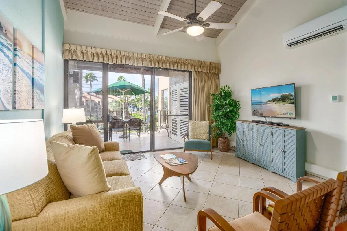 Image 1 of Kamaole Sands 1-403 – Spacious 2/2 with split AC!