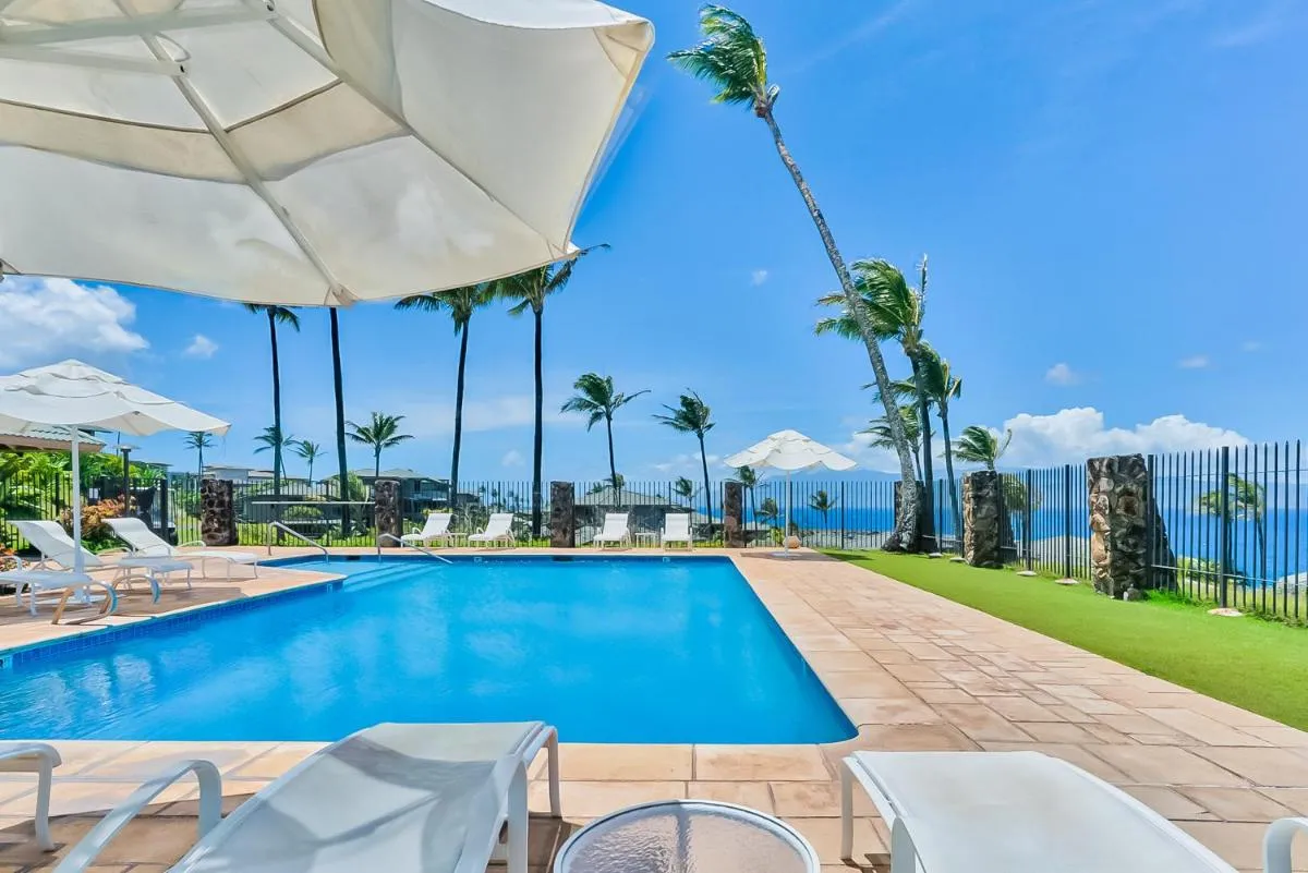 Image 3 of Kapalua Bay Villas 19B4