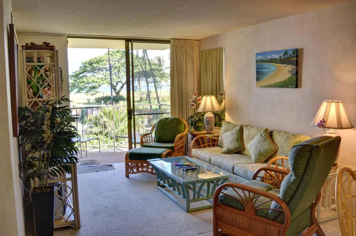 Image 2 of Kauhale Makai 230