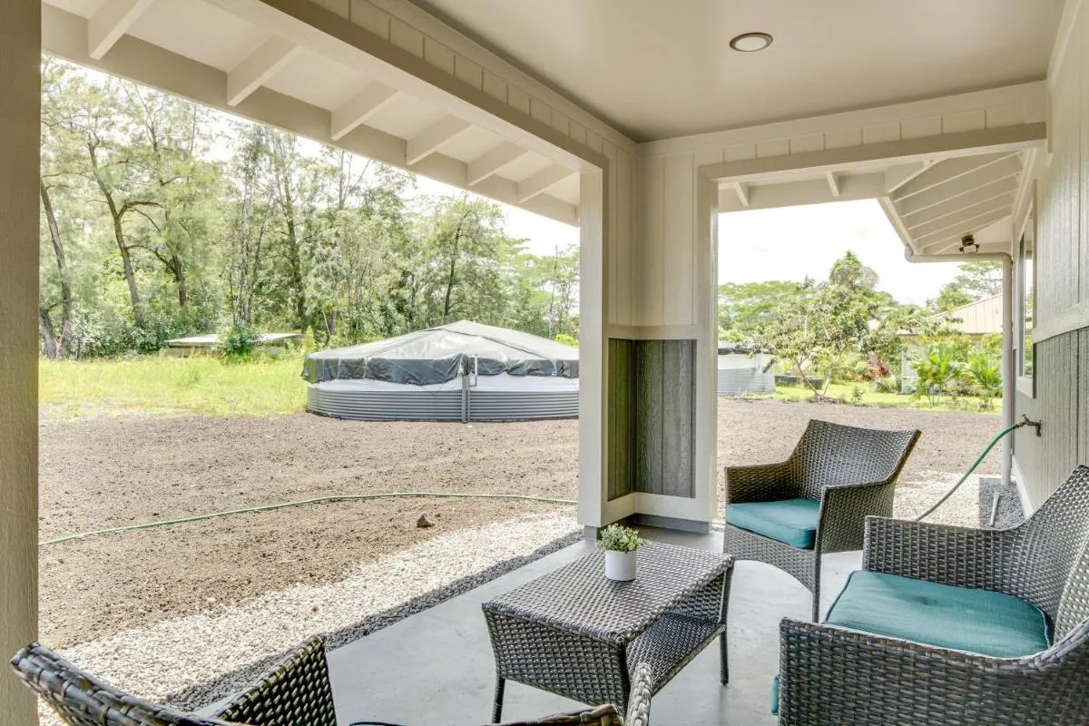 Image 2 of Keaau Getaway with Patio, 3 Mi to Shipman Beach!