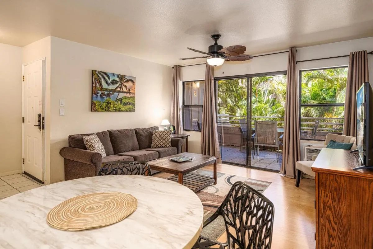 Image 5 of Kihei Bay Vista B-102, Beautifully renovated, AC!