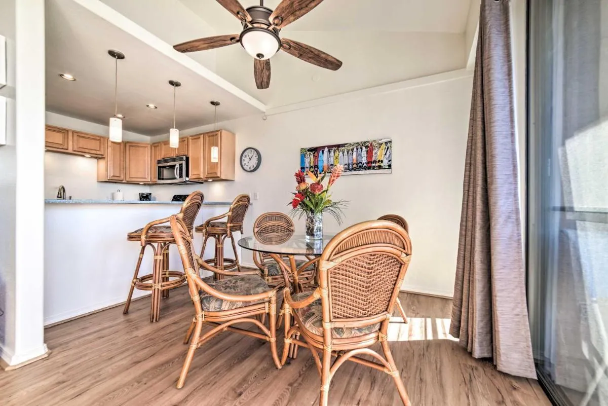 Image 5 of Kihei Oceanside Escape with Balcony – Steps to Beach