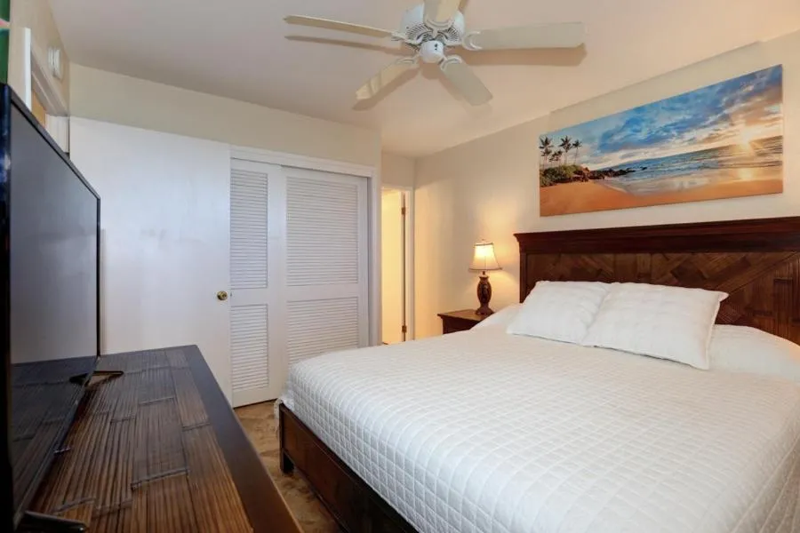 Image 4 of Kihei Surfside, #511 condo