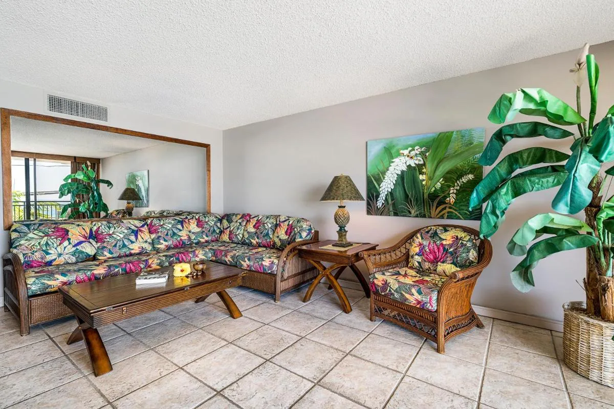 Image 2 of Kona Alii 201