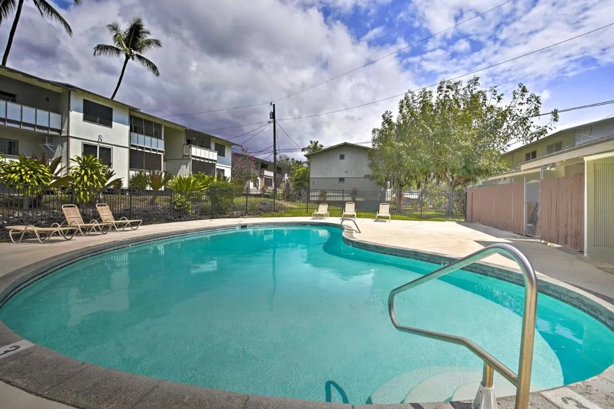Image 1 of Kona Kai Haven with Pool Access, Walk to Beach!
