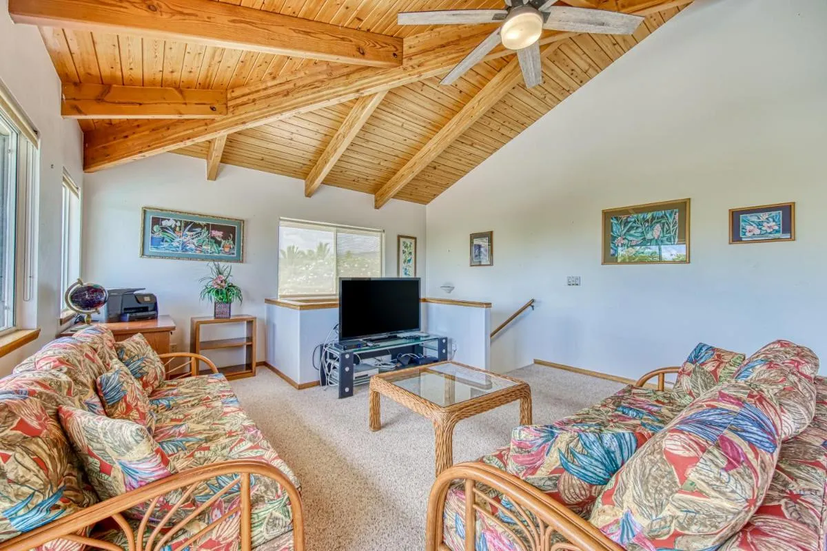 Image 3 of Kona Kanewa Home