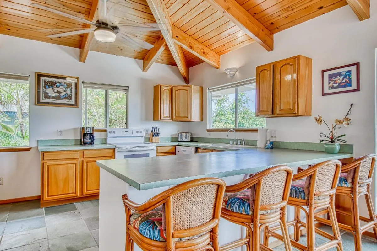 Image 6 of Kona Kanewa Home