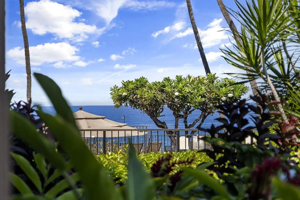 Image 4 of Kona Makai 2103