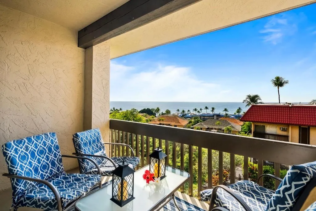 Image of Kona Mansions D231