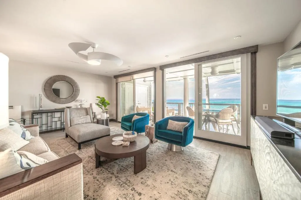 Image of Kona Seaside Yacht Villa
