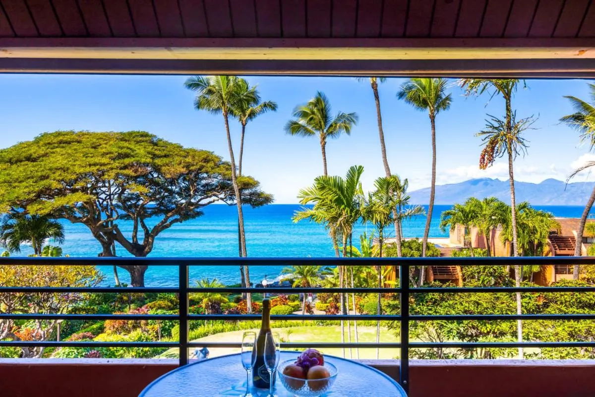 Image 2 of Kuleana Club #513 – Ocean View -1 bedroom & 1 bathroom – 3rd Floor
