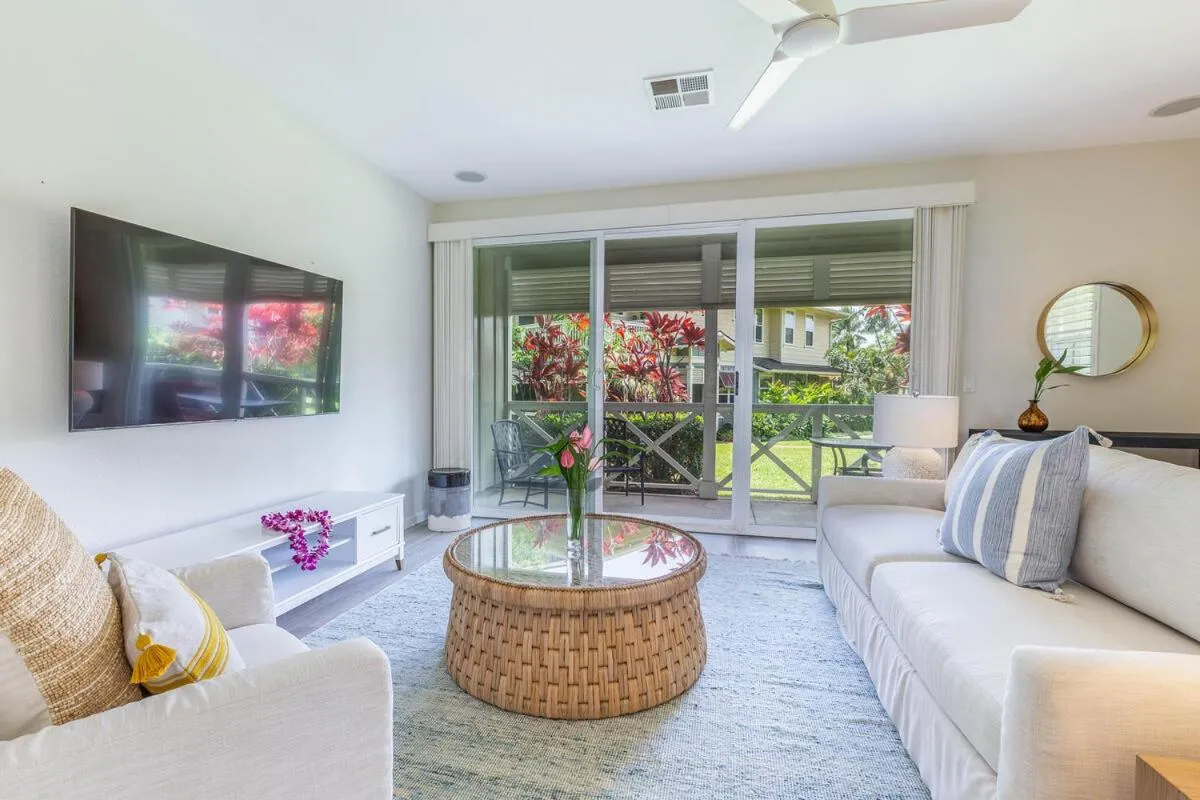Image 3 of Leilani Villa