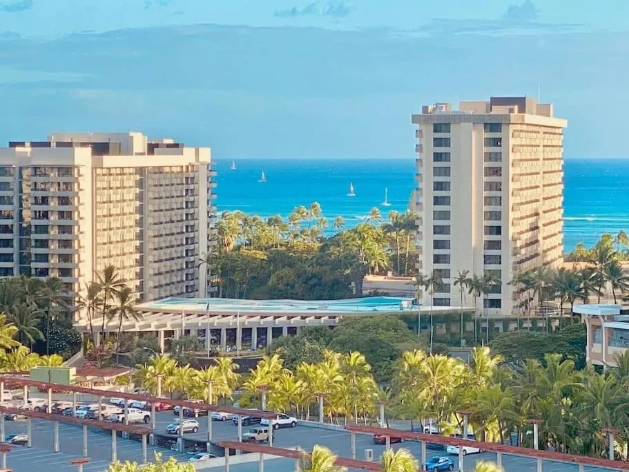 Image 1 of Little Paradise in Waikiki with Lovely Ocean -15F