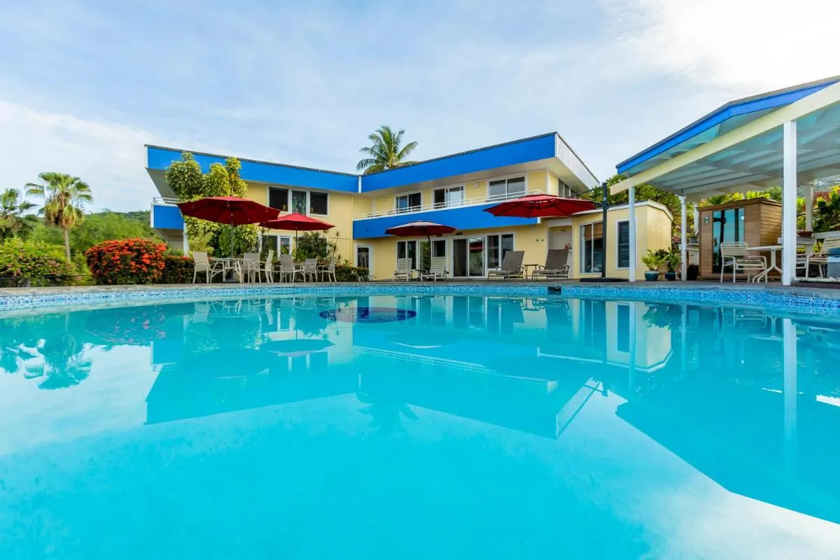 Image 1 of Luana Inn