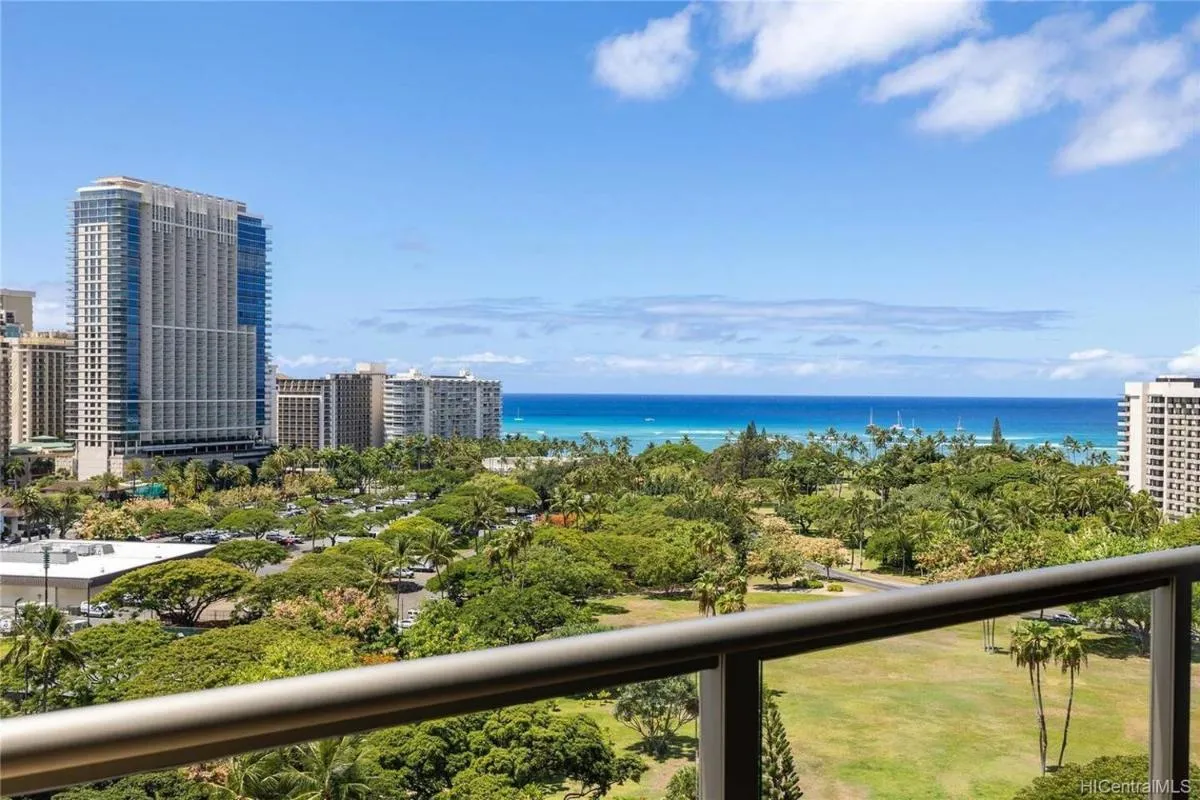 Image 1 of Luana Waikiki Oceanview High Floor Condo 1210